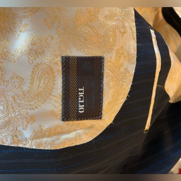 Tiglio 2pc Suit Super Merino’s Extrafine 150's SAMBUCA dual blue/gray Pinstripe - Picture 9 of 10